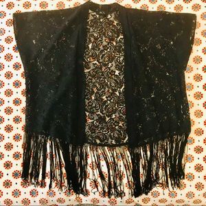 Floral Lace Fringe Shrug, Black